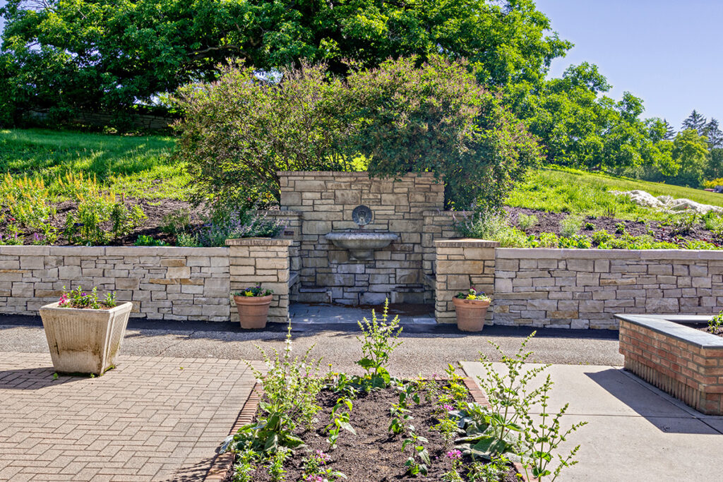 Minnesota Arboretum retaining wall and fountain
