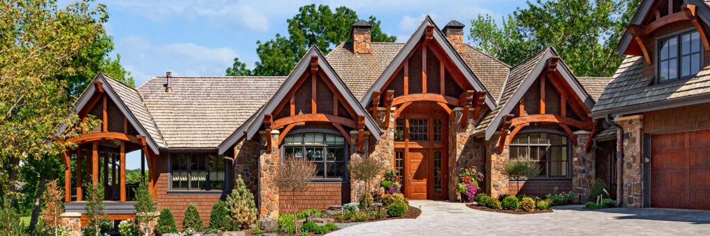 A luxurious lake home build in Orono by Boyer Building Construction