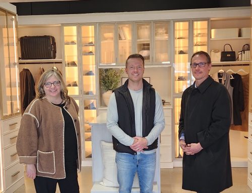 Boyer Takes a Field Trip to Inspired Closets, St. Louis Park